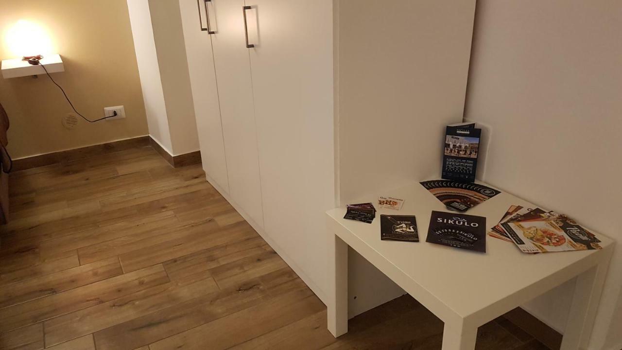 Holiday House Da Carlo Катания Екстериор снимка