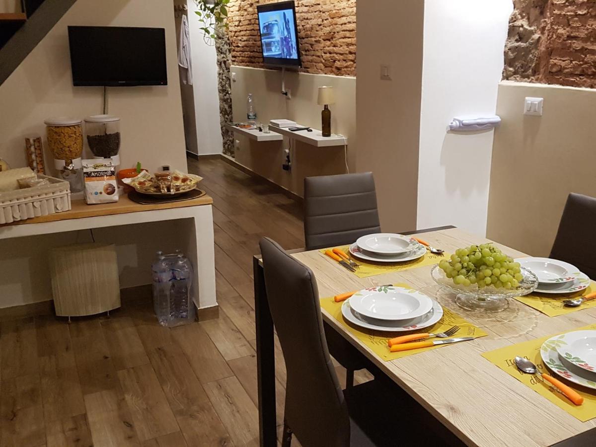 Holiday House Da Carlo Катания Екстериор снимка